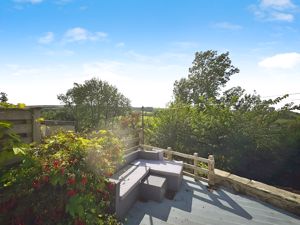 Photo 17- click for photo gallery